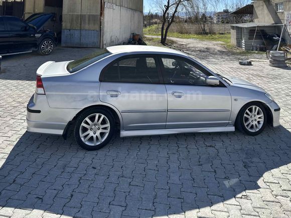 Sahibinden Honda Civic 1.6i VTEC ES 2004 Model 