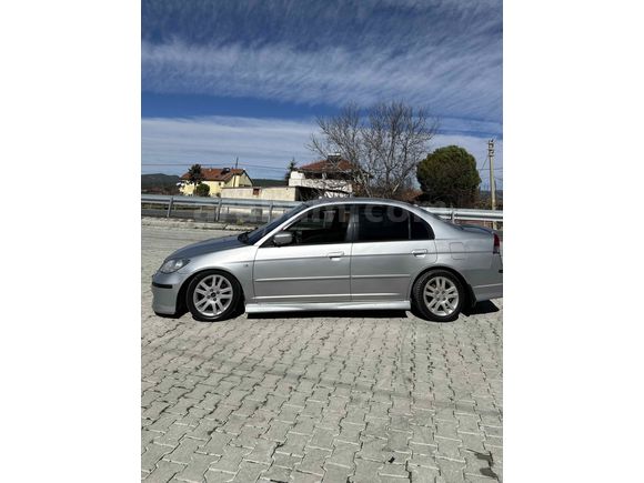 Sahibinden Honda Civic 1.6i VTEC ES 2004 Model 