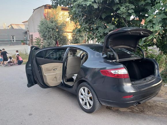 Sahibinden Renault Fluence 1.5 dCi Privilege 2010 Model