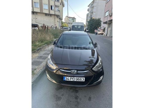 Sahibinden Hyundai Accent Blue 1.6 CRDI Mode Plus 2015 Model 