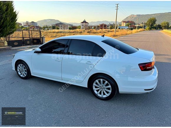 HATASIZZ + 173 BİNDE + YARIM PARÇA BOYALI + 2017 MODEL VW JETTA
