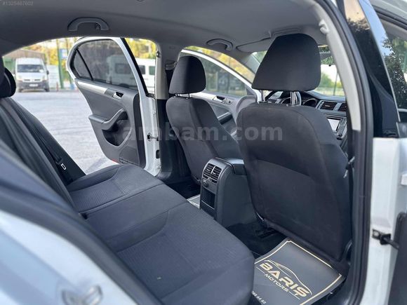 HATASIZ VOLKSWAGEN JETTA 1.2BMT TRENDLİNE