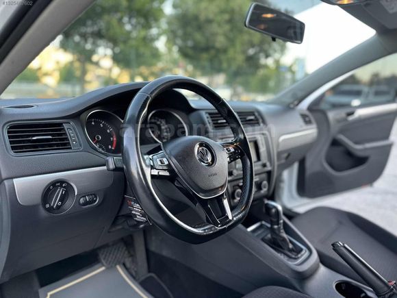 HATASIZ VOLKSWAGEN JETTA 1.2BMT TRENDLİNE