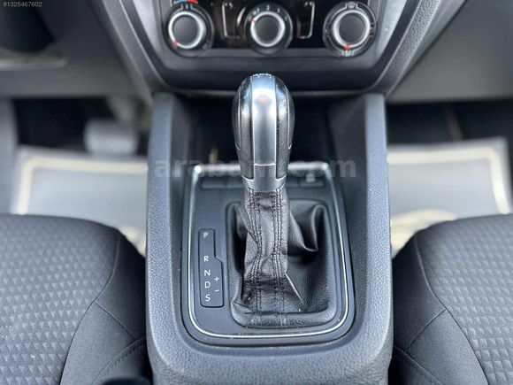 HATASIZ VOLKSWAGEN JETTA 1.2BMT TRENDLİNE