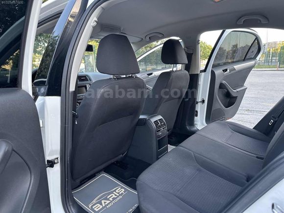 HATASIZ VOLKSWAGEN JETTA 1.2BMT TRENDLİNE