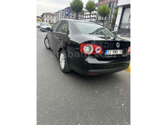 Sahibinden Volkswagen Jetta 1.6 TDi Primeline 2011 Model 