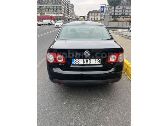Sahibinden Volkswagen Jetta 1.6 TDi Primeline 2011 Model 