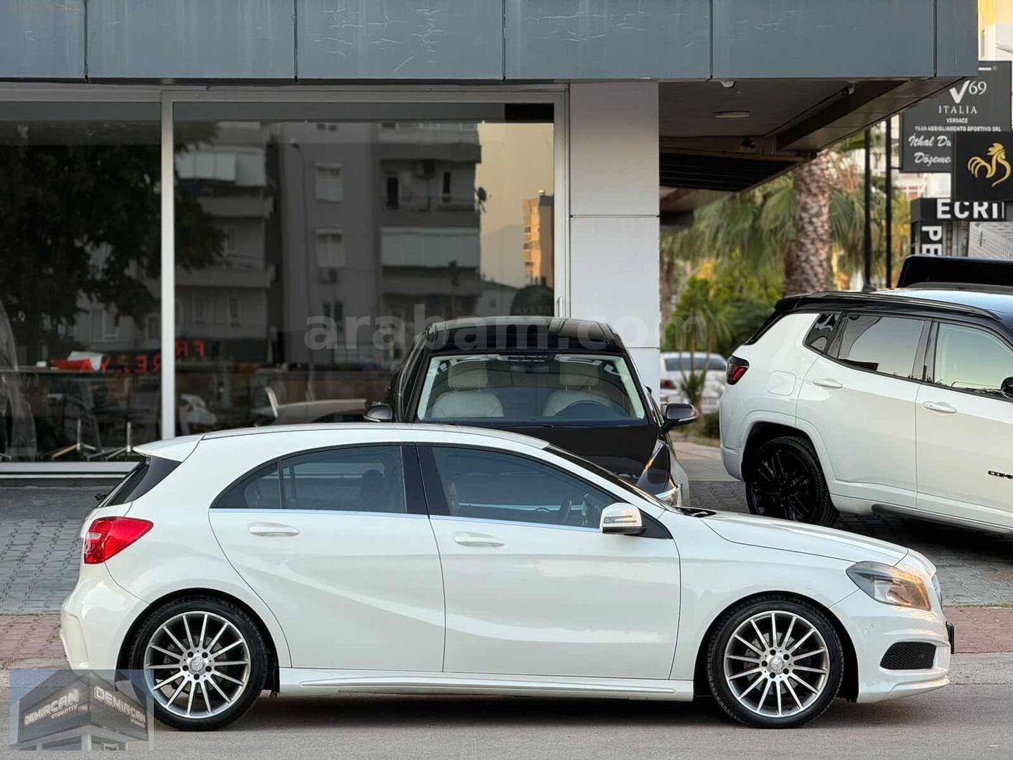 Galeriden Mercedes - Benz A 180 AMG Sport 2013 Model Antalya 210.000 km Beyaz 7