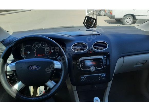 Sahibinden Ford Focus 1.6 TDCi Ghia 2008 Model
