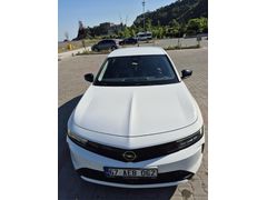 Sahibinden Opel Astra 1.2 T Edition 2023 Model  49400km Beyaz