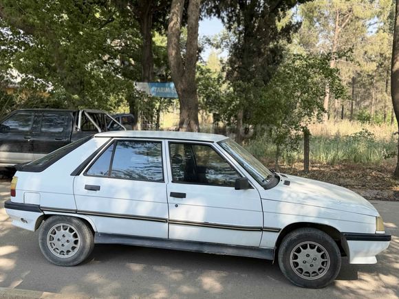 Galeriden Renault R 11 Flash 1991 Model Kahramanmaraş