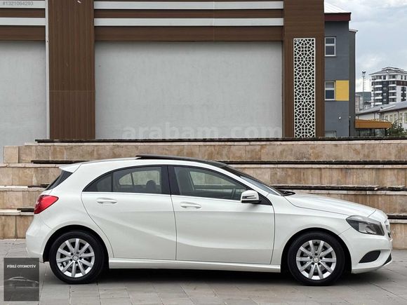 2013 MODEL MERCEDES A 180 STYLE PAKET CAM TAVANLI 155 BİN KM