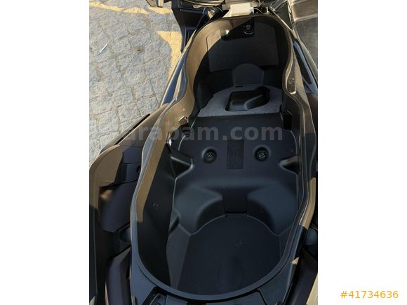 İLK SAHİBİNDEN EKSTRALI YAMAHA XMAX TECHMAX