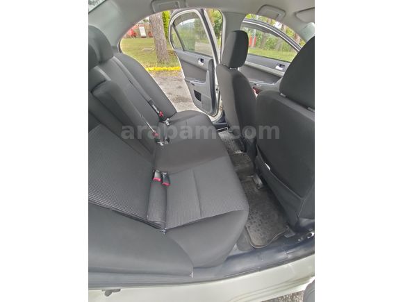 Sahibinden Mitsubishi Lancer 1.6 Invite 2011 Model