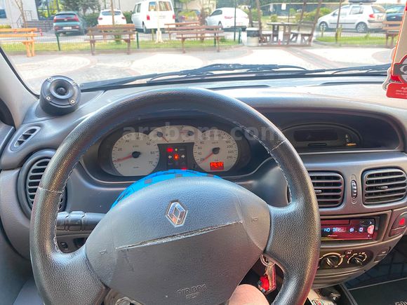 Ustadan Satılık Renault Megane 1.6 Coupe Expression 