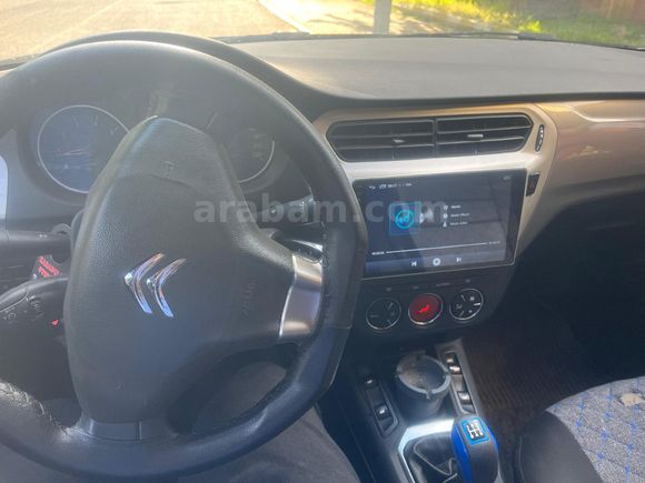 SAHBİNDE AİLE ARACI FULL PAKET 1.6 HDI