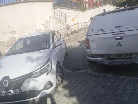 Renault Taliant  13.000 km (Garantili)