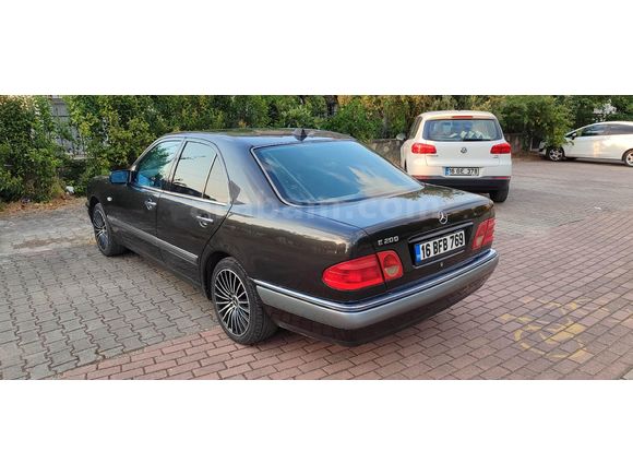 Sahibinden Mercedes - Benz E 200 Avantgarde 1996 Model