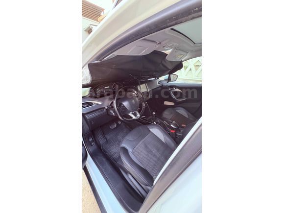 Sahibinden Peugeot 2008 1.6 BlueHDI Active 2016 Model 