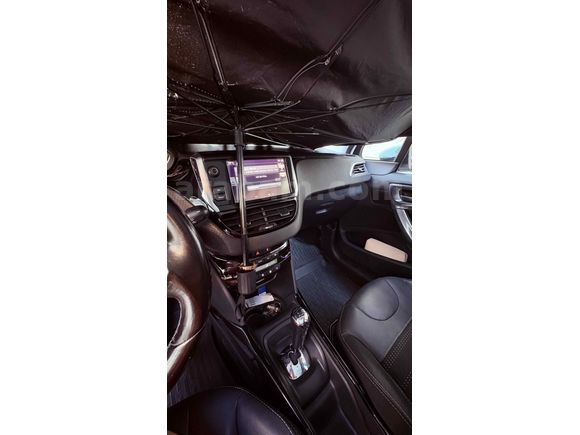 Sahibinden Peugeot 2008 1.6 BlueHDI Active 2016 Model 