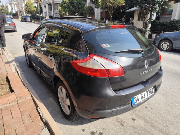 Sahibinden Renault Megane 1.5 dCi Privilege 2012model