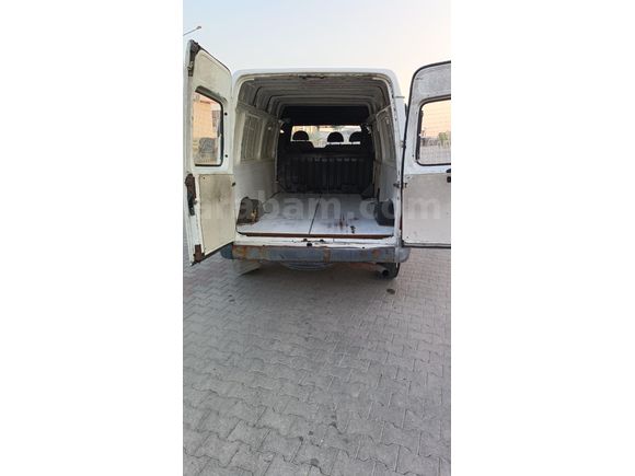 Galeriden Ford Transit 190 V 2000 Model Aydın