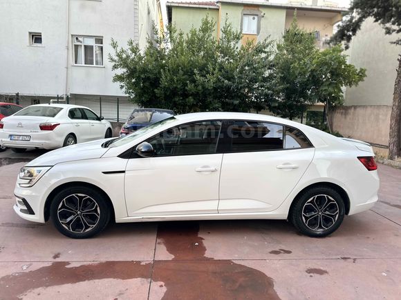 Sahibinden TEMİZ MEGANE GÖRÜŞ PAKETİ OPSİYONLU 