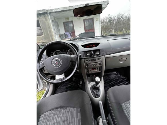 Sahibinden Renault Symbol 1.2 Expression Plus 2011 Model 