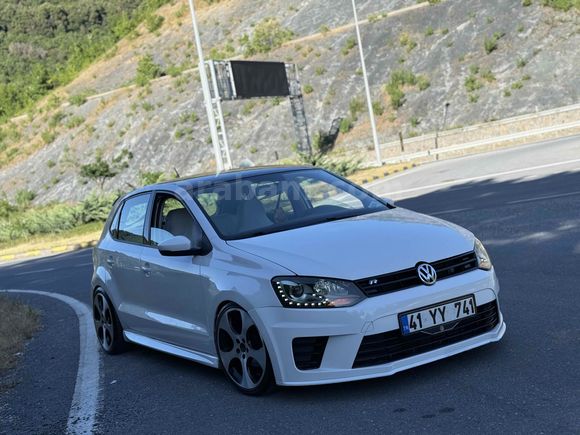Bayandan Volkswagen Polo 1.6 TDi Comfortline 2011 Model 