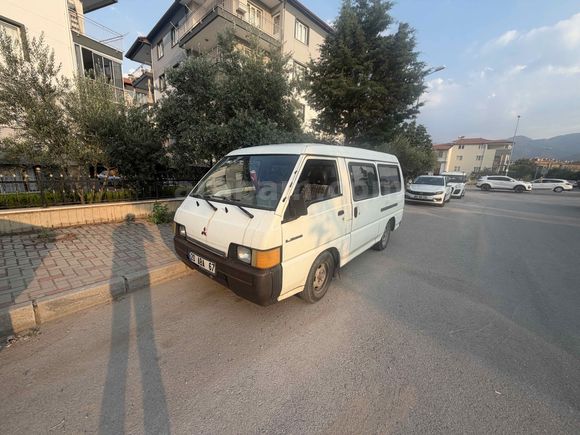 Sahibinden Mitsubishi L 300 Camlı Van 1998 Model 
