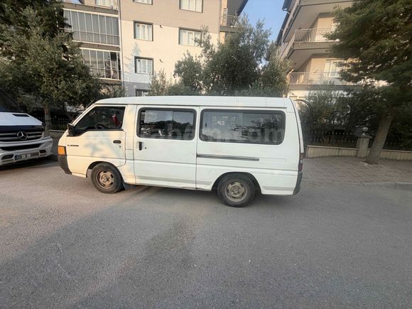 Sahibinden Mitsubishi L 300 Camlı Van 1998 Model 
