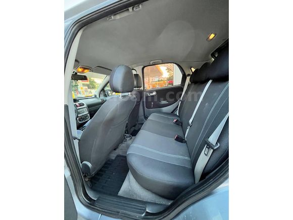Sahibinden Opel Corsa 1.3 CDTI Silverline 2006 Model