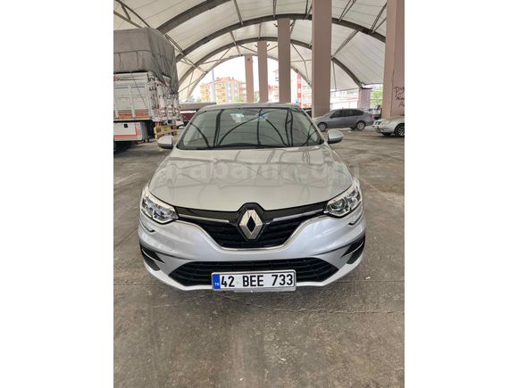 Sahibinden Renault Megane 1.3 TCe Touch 2024 Model 