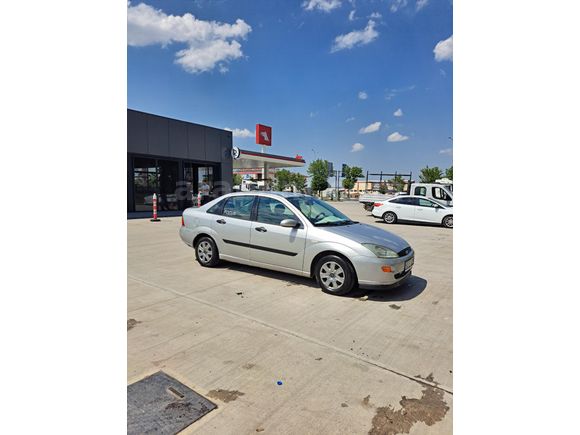 Sahibinden Ford Focus 1.6 Ambiente 2001 Model  220.000 km Gri