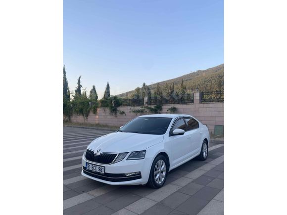 Sahibinden Skoda Octavia 1.6 TDI Style 2018 Model 