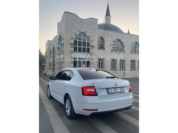 Sahibinden Skoda Octavia 1.6 TDI Style 2018 Model 