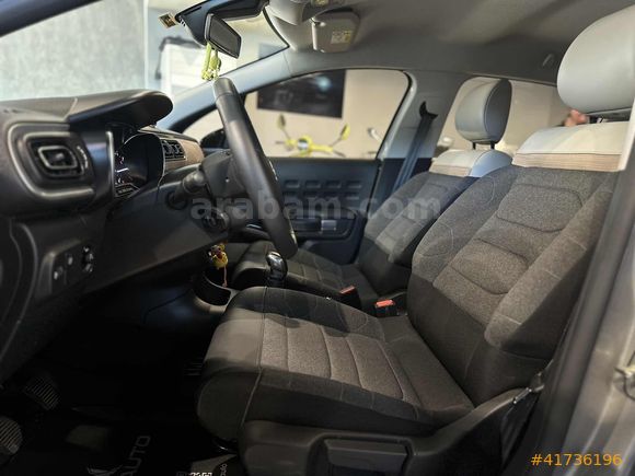 | UNIQ AUTO | 2023 CİTROEN C3 1.2 G.GÖRÜŞ CAR PLAY BOYASIZ
