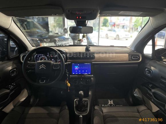 | UNIQ AUTO | 2023 CİTROEN C3 1.2 G.GÖRÜŞ CAR PLAY BOYASIZ