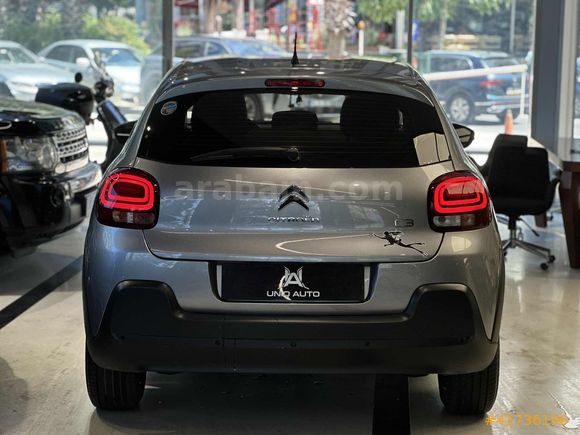 | UNIQ AUTO | 2023 CİTROEN C3 1.2 G.GÖRÜŞ CAR PLAY BOYASIZ