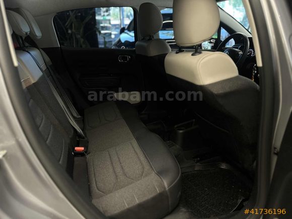 | UNIQ AUTO | 2023 CİTROEN C3 1.2 G.GÖRÜŞ CAR PLAY BOYASIZ