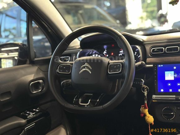 | UNIQ AUTO | 2023 CİTROEN C3 1.2 G.GÖRÜŞ CAR PLAY BOYASIZ