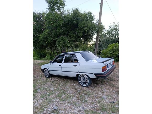 Sahibinden Renault R 9 1.4 Broadway 1993 Model
