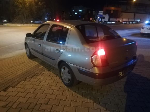 Sahibinden Renault Clio 1.4 Alize 2005 Model
