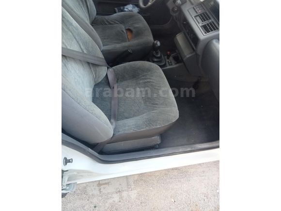 Sahibinden Renault Clio 1.4 RTA 1998 Model