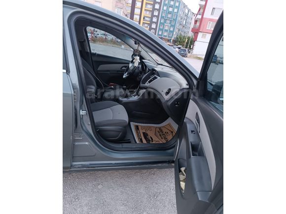 Sahibinden Chevrolet Cruze 1.6 LS 2010 Model