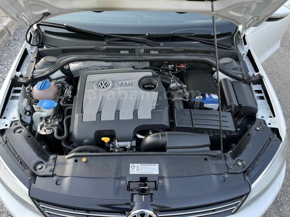 DÜŞÜK KM BAKIMLI JETTA