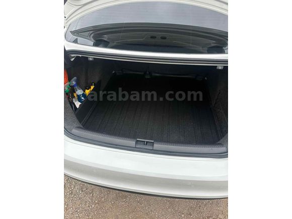 DÜŞÜK KM BAKIMLI JETTA
