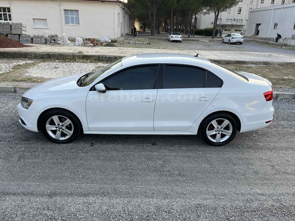 DÜŞÜK KM BAKIMLI JETTA