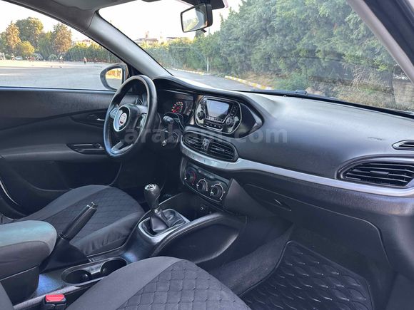 Galeriden Fiat Egea 1.3 Multijet Easy 2018 Model İzmir