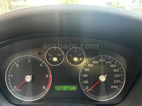 Sahibinden Ford Focus 1.6 TDCi Ghia 2005 Model 